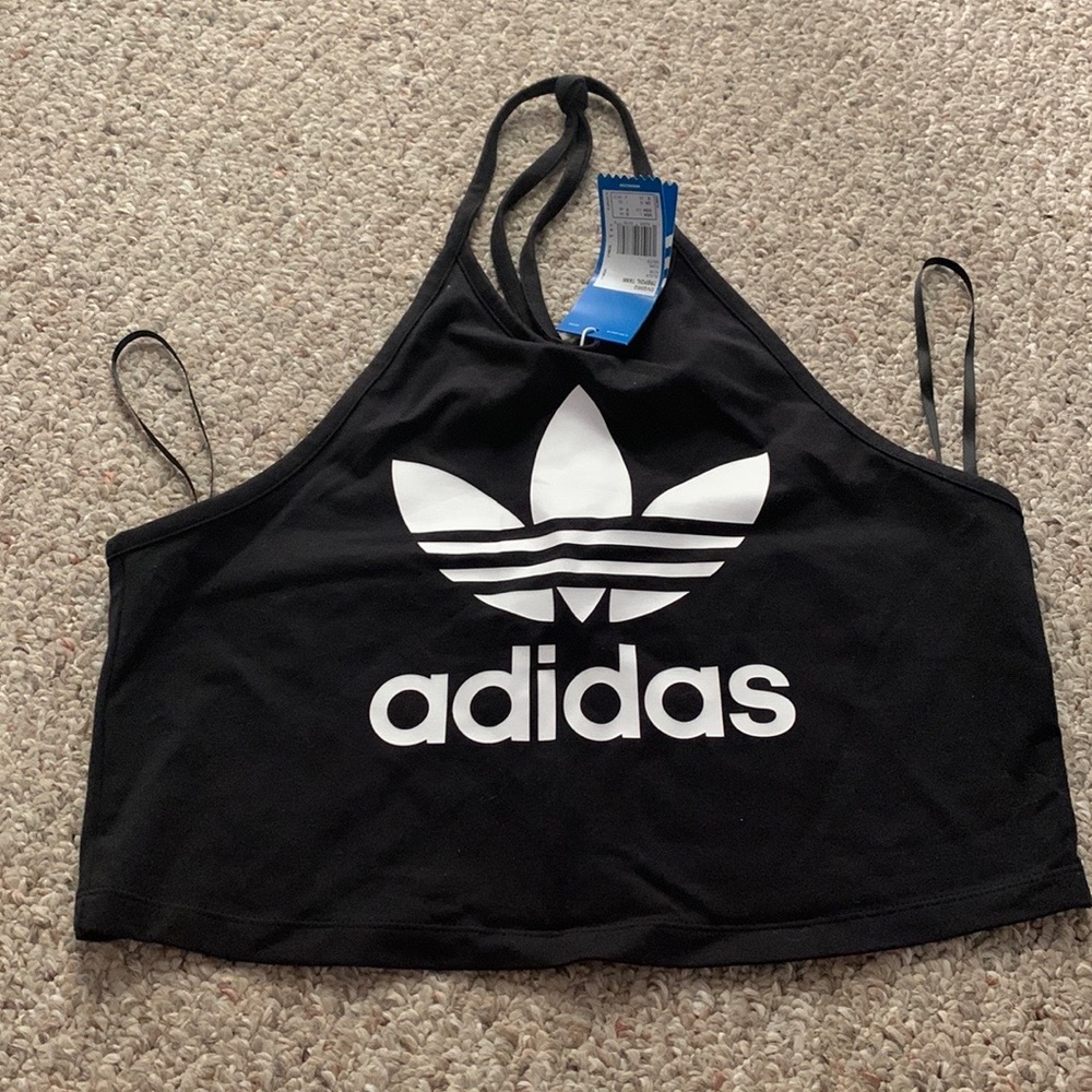XL Adidas trendy crop top! Never worn with tags!!